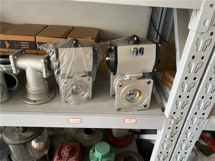 DN50 / DN65 / DN80 口徑管道氣動閥門-用于主管道自動切斷或開啟使用,駕駛室控制