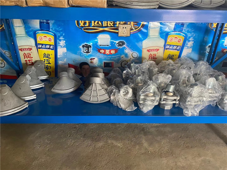 灑水車前噴鴨嘴(用于灑水車前置前噴頭,大小規格的前鴨嘴,沖洗地面)